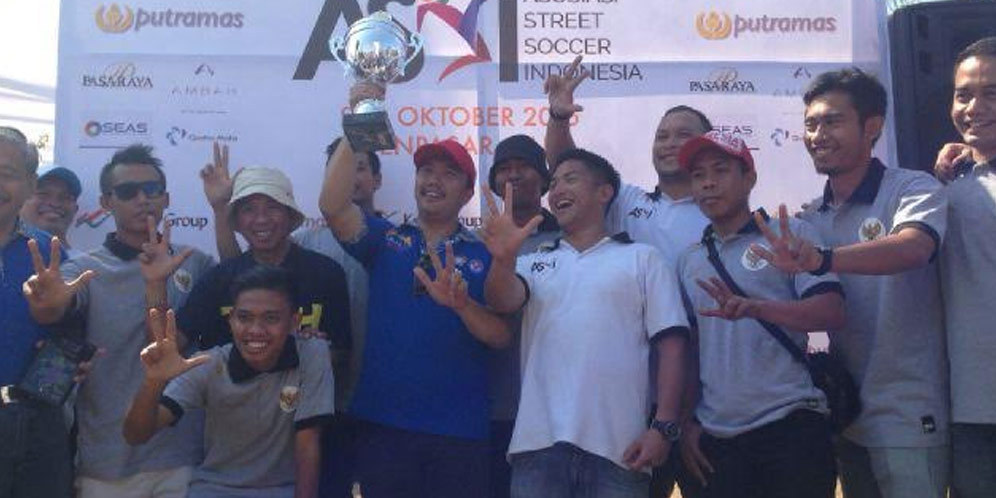 Menpora: Street Soccer Alternatif di Kejuaraan Dunia Menpora: Street Soccer Alternatif di Kejuaraan Dunia