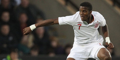 Wilfried Zaha, salah satu pemain yang memenuhi Education Clause