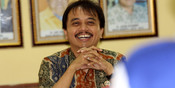 EDITORIAL: Roy Suryo, Bardosono dan Rekonsiliasi Semu Itu EDITORIAL: Roy Suryo, Bardosono dan Rekonsiliasi Semu Itu