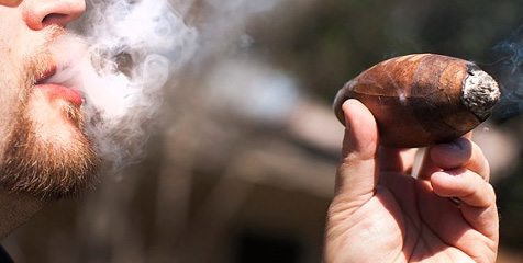 Para Pesepakbola Dunia Yang Berurusan Dengan Rokok Para Pesepakbola Dunia Yang Berurusan Dengan Rokok