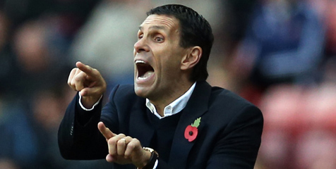 Gustavo Poyet (c) AFP
