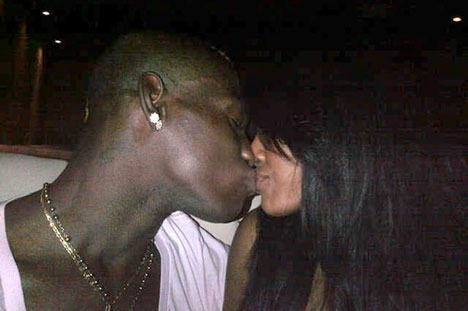 Balotelli dan Tabby kembali jalin kasih