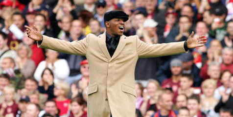 Ian Wright (c) AFP