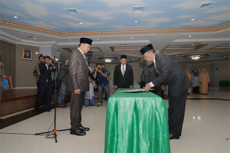 Gatot S Dewa Broto saat dilantik.