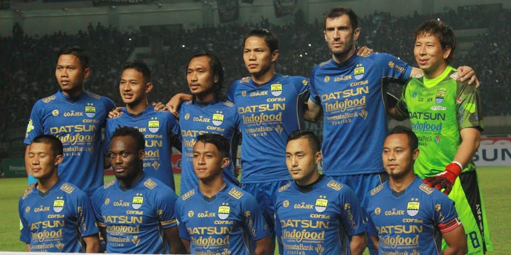 (c) Fitri Apriani