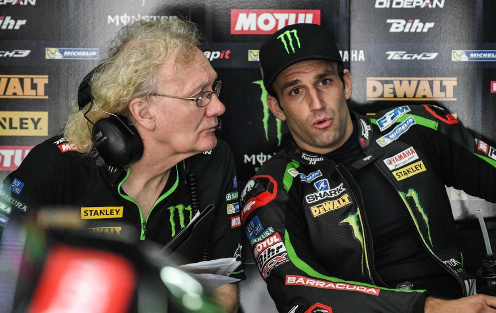 Johann Zarco dan Guy Coulon (c) AFP