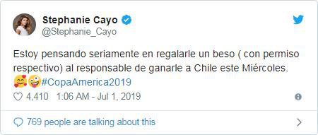  (c) Twitter
