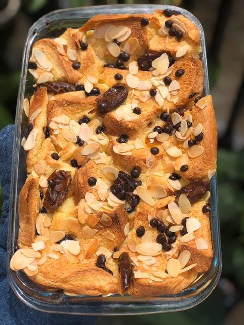 Roti puding kurma (c) Cookpad