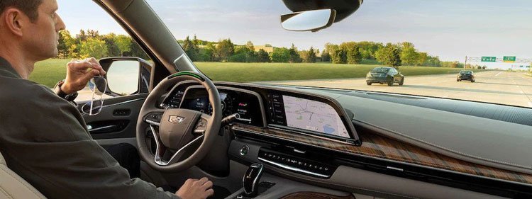  (c) Cadillac Official