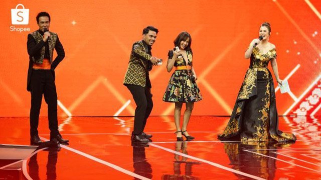 Fuji dan Thariq (c) Shopee