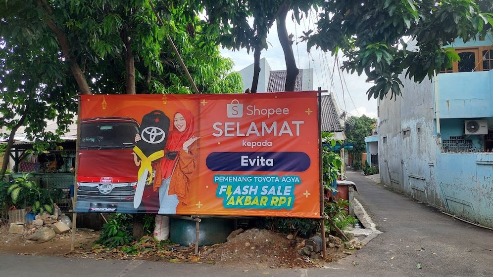 Baliho Evita di wilayah Kalideres, Jakarta Barat. (c) Baliho Evita di wilayah Kalideres, Jakarta Barat.