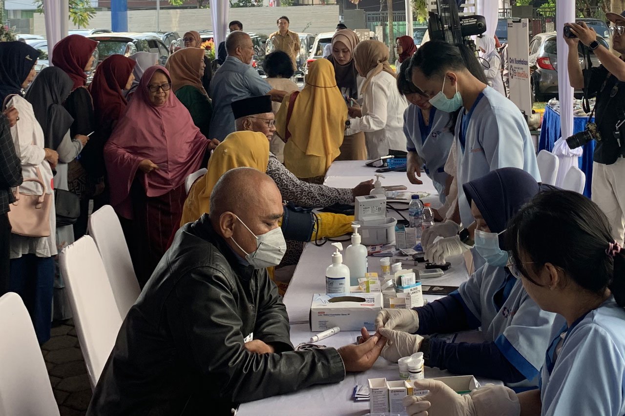 BRI RO 13 Malang berkolaborasi dengan PT ASABRI (Persero) dan PT TASPEN (Persero) menggelar kegiatan Apresiasi Nasabah Pensiunan di Kantor BRI Region 13 Malang, Senin (3/8) (c) Asad Arifin (c) Asad Arifin