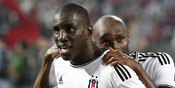 Demba Ba Masih Dendam Gara-gara Mourinho Demba Ba Masih Dendam Gara-gara Mourinho