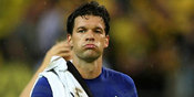 Ballack Juga Dibuat Penasaran Dengan Om Telolet Om Ballack Juga Dibuat Penasaran Dengan Om Telolet Om