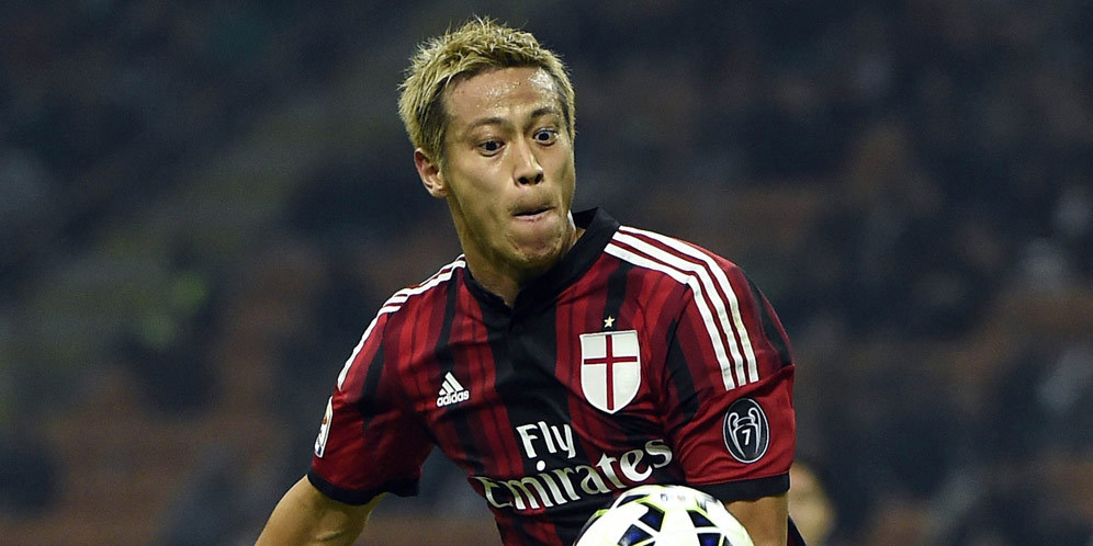 Everton dan Tottenham Pantau Keisuke Honda Everton dan Tottenham Pantau Keisuke Honda