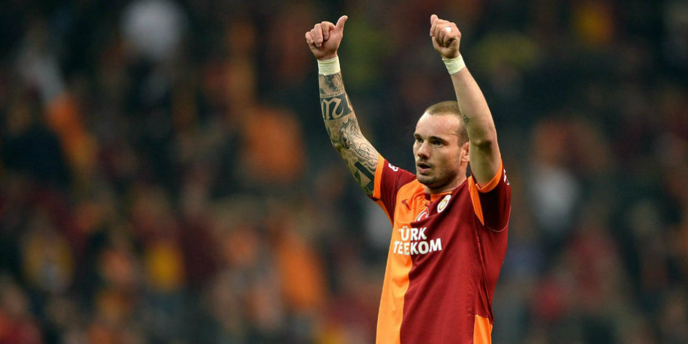 Sneijder Akui Dihubungi Mourinho Sneijder Akui Dihubungi Mourinho