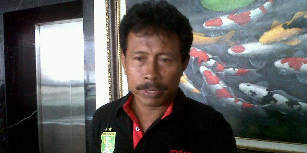 Kalah dan Diintimidasi Aremania, Surabaya United Tetap Tegakkan Kepala Kalah dan Diintimidasi Aremania, Surabaya United Tetap Tegakkan Kepala