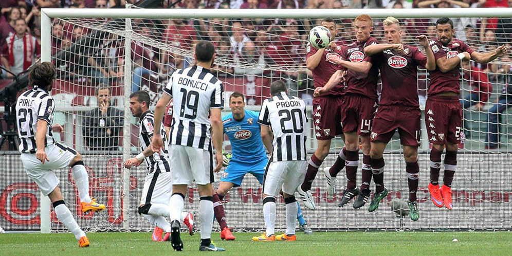 15 Gol Indah Dari Serie A 2014/15 15 Gol Indah Dari Serie A 2014/15