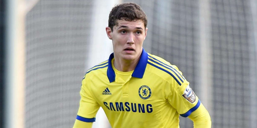 MU dan Liverpool Saling Sikut Demi Gaet Bek Muda Chelsea MU dan Liverpool Saling Sikut Demi Gaet Bek Muda Chelsea
