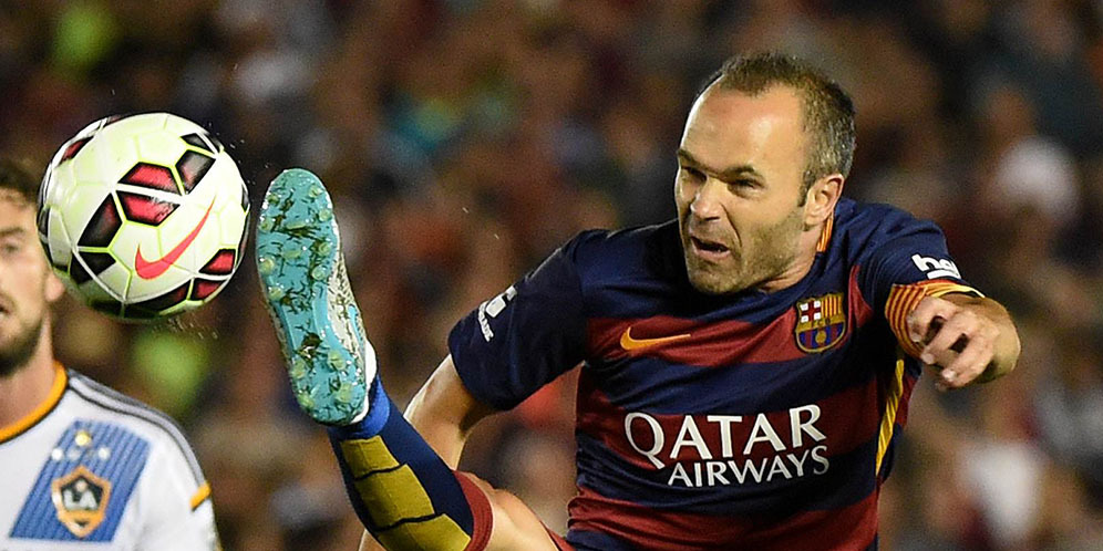 Iniesta Ingin Terus Juara dan Pensiun di Barca Iniesta Ingin Terus Juara dan Pensiun di Barca