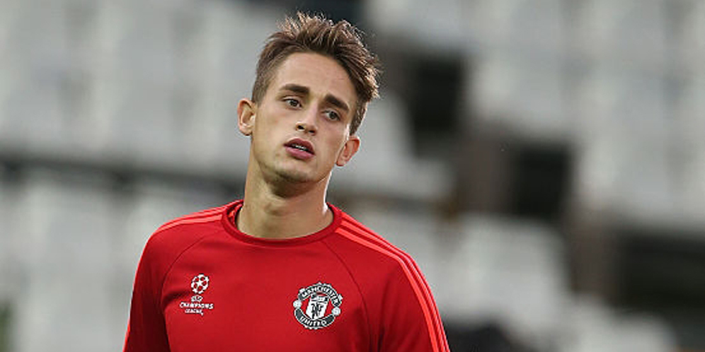 Louis van Gaal Siap Lepas Adnan Januzaj Louis van Gaal Siap Lepas Adnan Januzaj