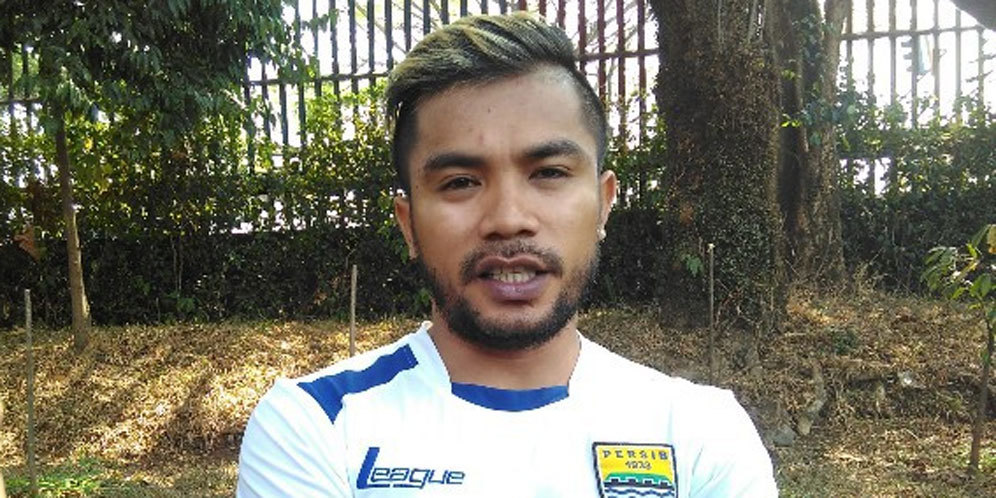 Surabaya United Bantah Kejar Zulham Zamrun