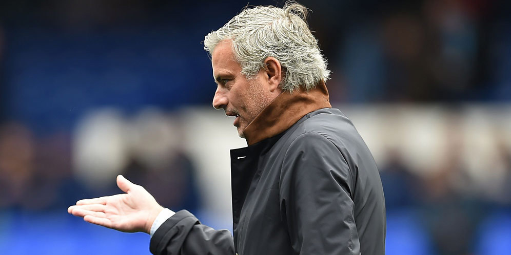 Mourinho Tak Ingin Lihat Pertandingan Stoke vs Chelsea Mourinho Tak Ingin Lihat Pertandingan Stoke vs Chelsea