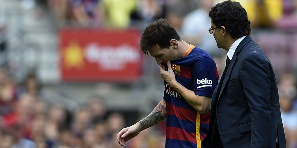 Iniesta: Saya Tak Tahu Apakah Messi Tampil di Clasico Iniesta: Saya Tak Tahu Apakah Messi Tampil di Clasico
