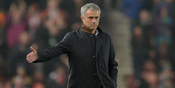Cudicini Dukung Mourinho Tangani Manchester United Cudicini Dukung Mourinho Tangani Manchester United