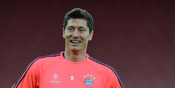 Lewandowski Diwanti-wanti Tak ke Madrid