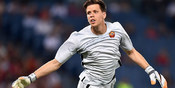 Polandia ke EURO, Szczesny Joget-joget Aneh Polandia ke EURO, Szczesny Joget-joget Aneh