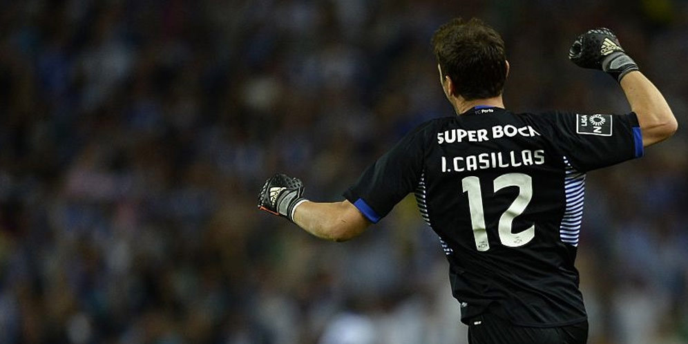 Casillas Bikin Blunder Konyol (Lagi) Casillas Bikin Blunder Konyol (Lagi)