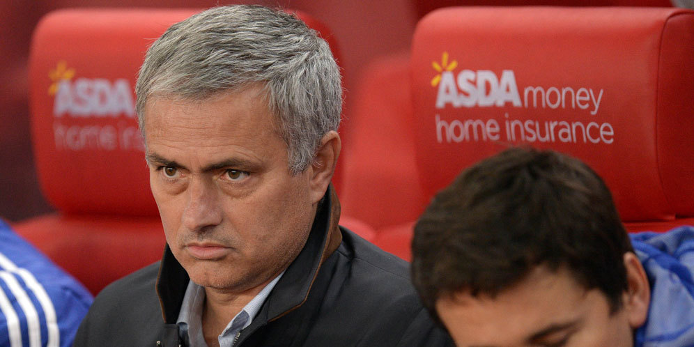 Pearce: Mourinho Bukan Panutan Bagus untuk Pelatih Muda Pearce: Mourinho Bukan Panutan Bagus untuk Pelatih Muda