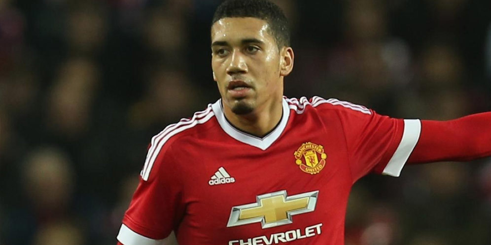 Ups, Van Gaal Lagi-lagi Keliru Panggil Nama Smalling 