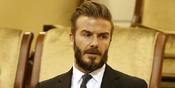 Demam Star Wars, Beckham Tarung Bersenjatakan Lightsaber