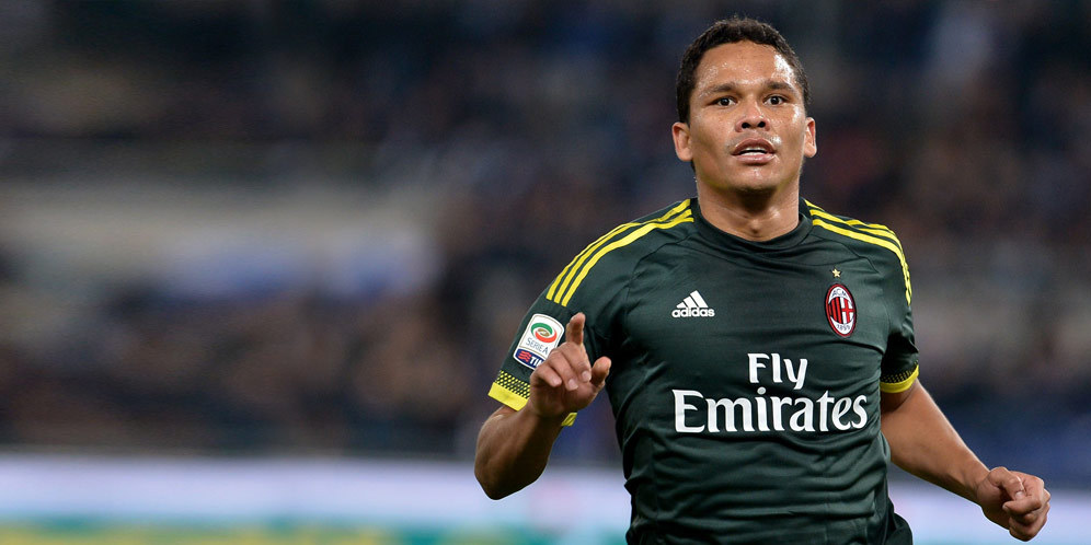 United Saingi Chelsea untuk Bacca