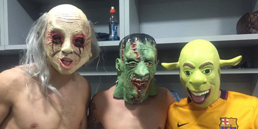 Pesta Halloween di Kandang Lawan, Barca Minta Maaf Pesta Halloween di Kandang Lawan, Barca Minta Maaf