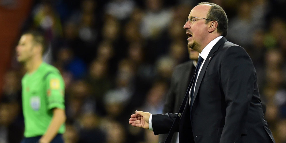 Kasus Pemain Ilegal, Presiden Madrid Tak Salahkan Benitez Kasus Pemain Ilegal, Presiden Madrid Tak Salahkan Benitez