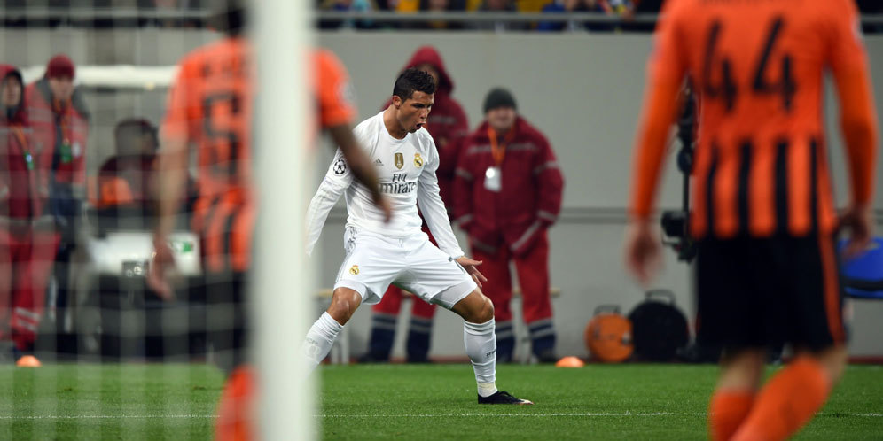 Hasil Pertandingan Shakhtar Donetsk vs Real Madrid: Skor 3-4 Hasil Pertandingan Shakhtar Donetsk vs Real Madrid: Skor 3-4