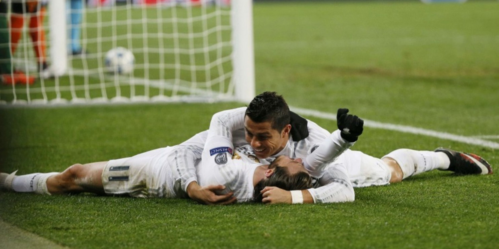 Simak Kemesraan Bale dan Ronaldo Usai Cetak Gol Simak Kemesraan Bale dan Ronaldo Usai Cetak Gol