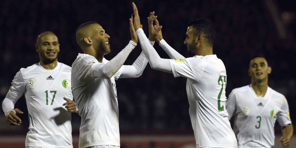 Ingin Duetkan Mahrez dan Islam Slimani, Leicester Harus Bayar 450 Miliar Ingin Duetkan Mahrez dan Islam Slimani, Leicester Harus Bayar 450 Miliar