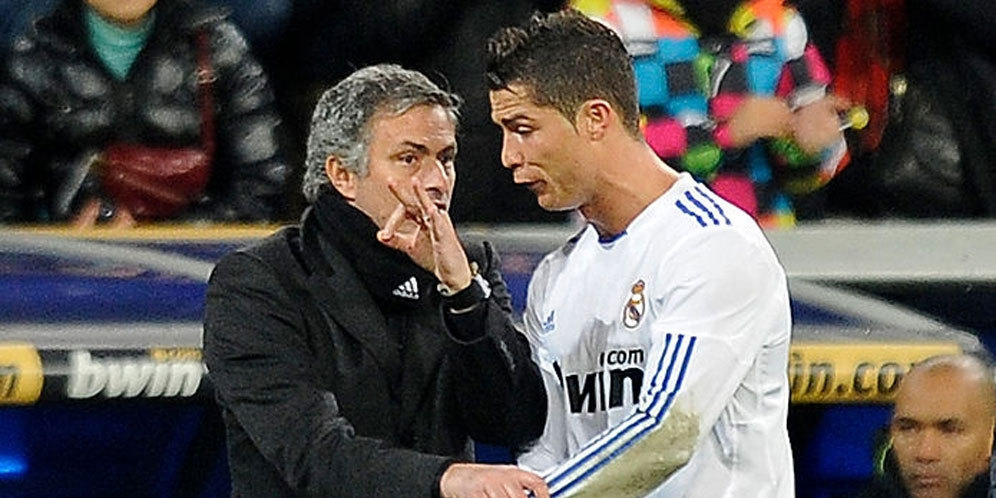 'Ronaldo dan Jose Mourinho Akan ke PSG Musim Depan' 'Ronaldo dan Jose Mourinho Akan ke PSG Musim Depan'
