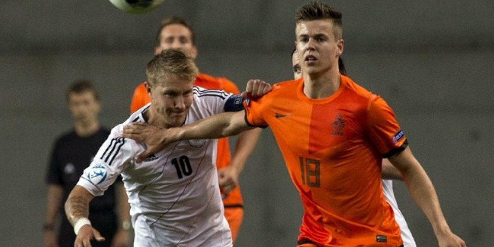 Chelsea Lepas Van Ginkel ke PSV Eindhoven Chelsea Lepas Van Ginkel ke PSV Eindhoven