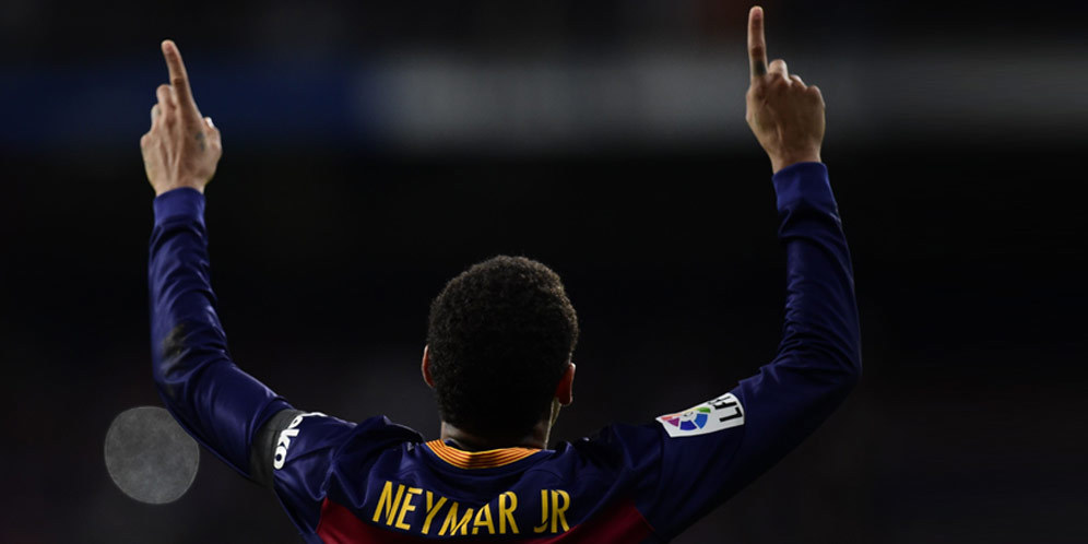 Alves: Neymar Monster Alves: Neymar Monster