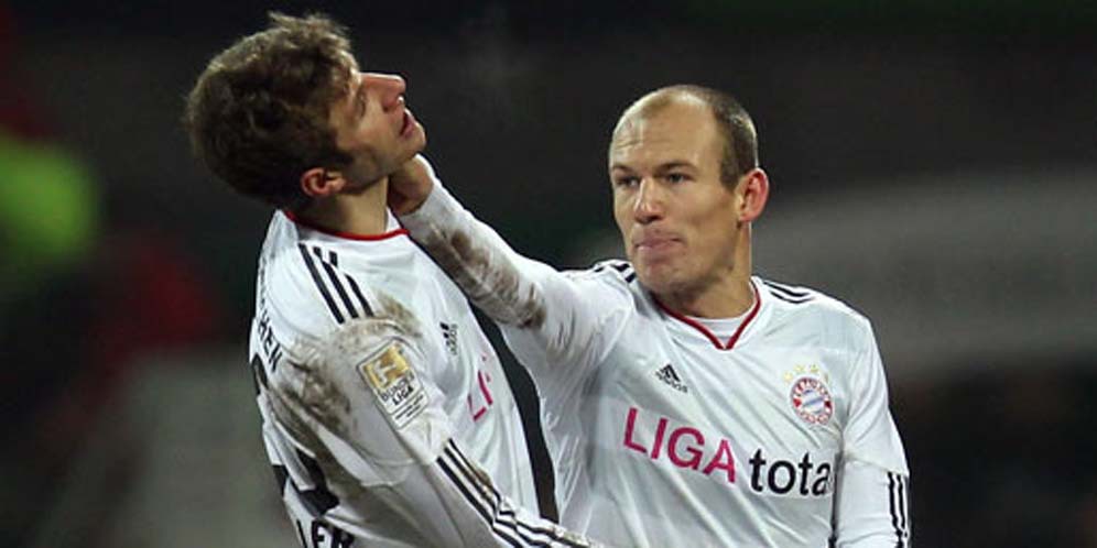 Belanda Gagal ke Prancis, Muller Bully Robben Belanda Gagal ke Prancis, Muller Bully Robben