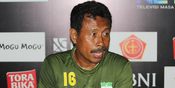 Surabaya United Ganti Pelatih? Surabaya United Ganti Pelatih?