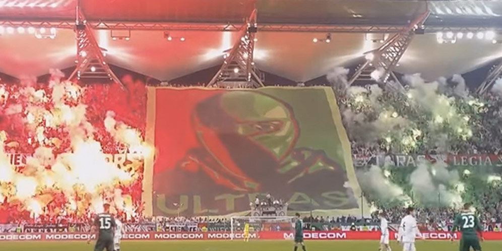 Bikin Merinding, 10 Aksi Ultras Paling Heroik di Bulan November Bikin Merinding, 10 Aksi Ultras Paling Heroik di Bulan November