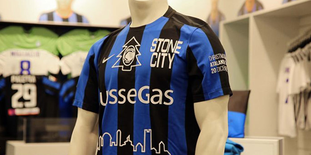 Jersey Edisi Natal Salah Satu Klub Serie A Jersey Edisi Natal Salah Satu Klub Serie A