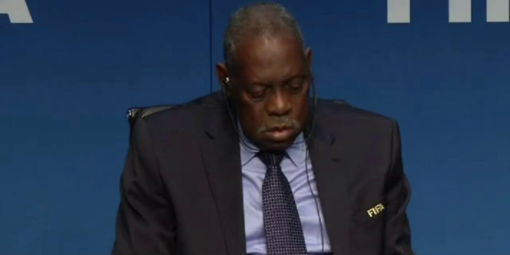 Presiden FIFA Tertidur di Tengah Konferensi Pers! 