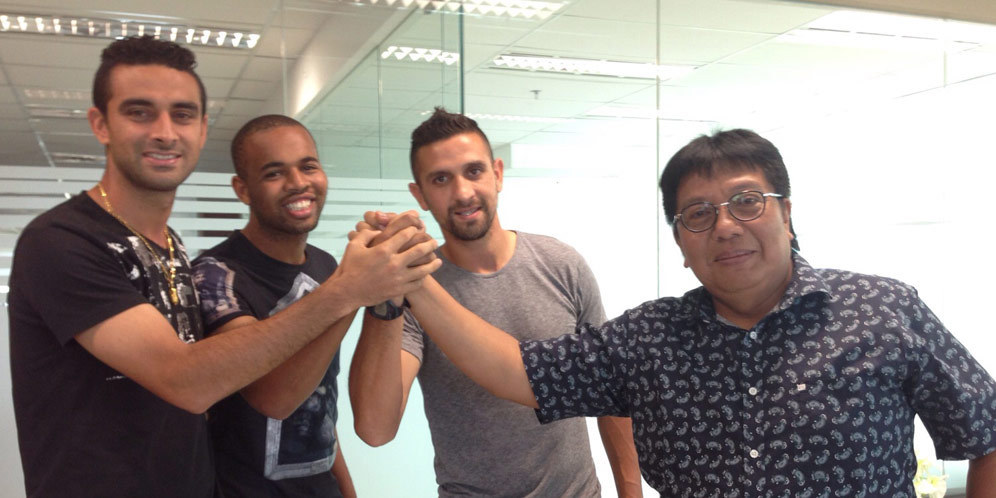 Diminta Bertahan di Surabaya United, Ini Komentar Otavio Dutra Diminta Bertahan di Surabaya United, Ini Komentar Otavio Dutra
